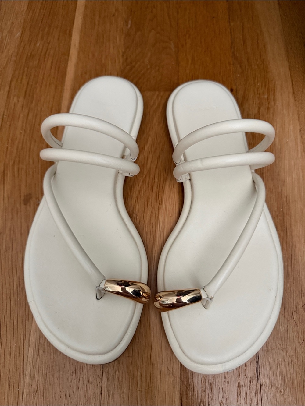Vince Lucila Women's White Leather Double-Strap Sandals with Gold Accent